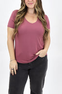 Model wearing AJ Basic V-Neck Tee in mauve