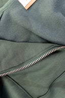 Close up of the Cloud exterior vs Fleece Interior. 