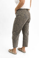 Barrel Jeans - Vintage Washed Leopard
