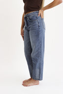 Rigid Barrel Jeans - Medium Wash