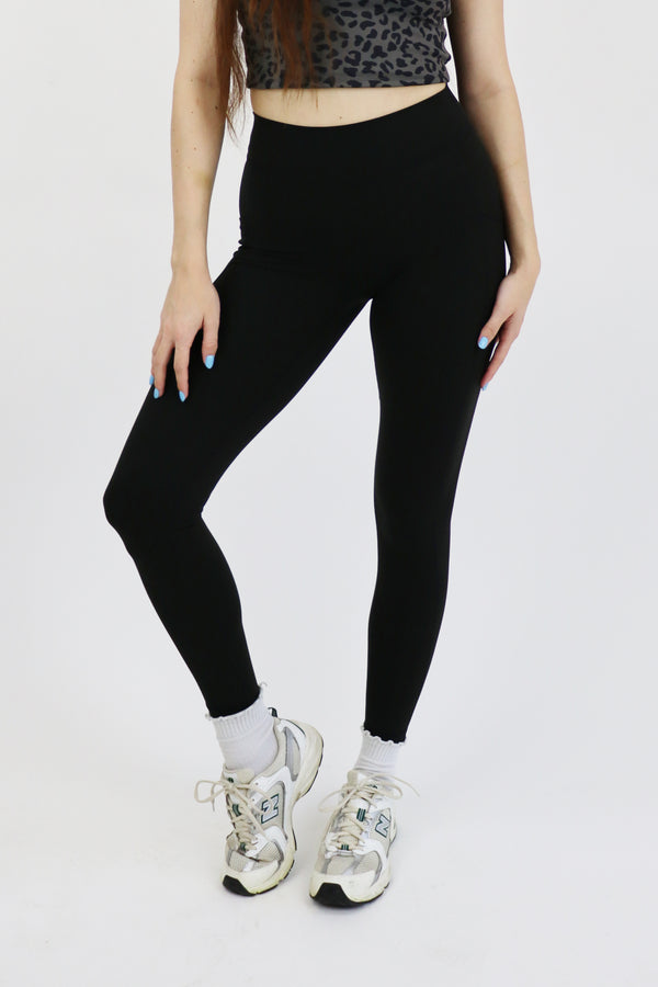 Tummy Control Leggings - Black / XS